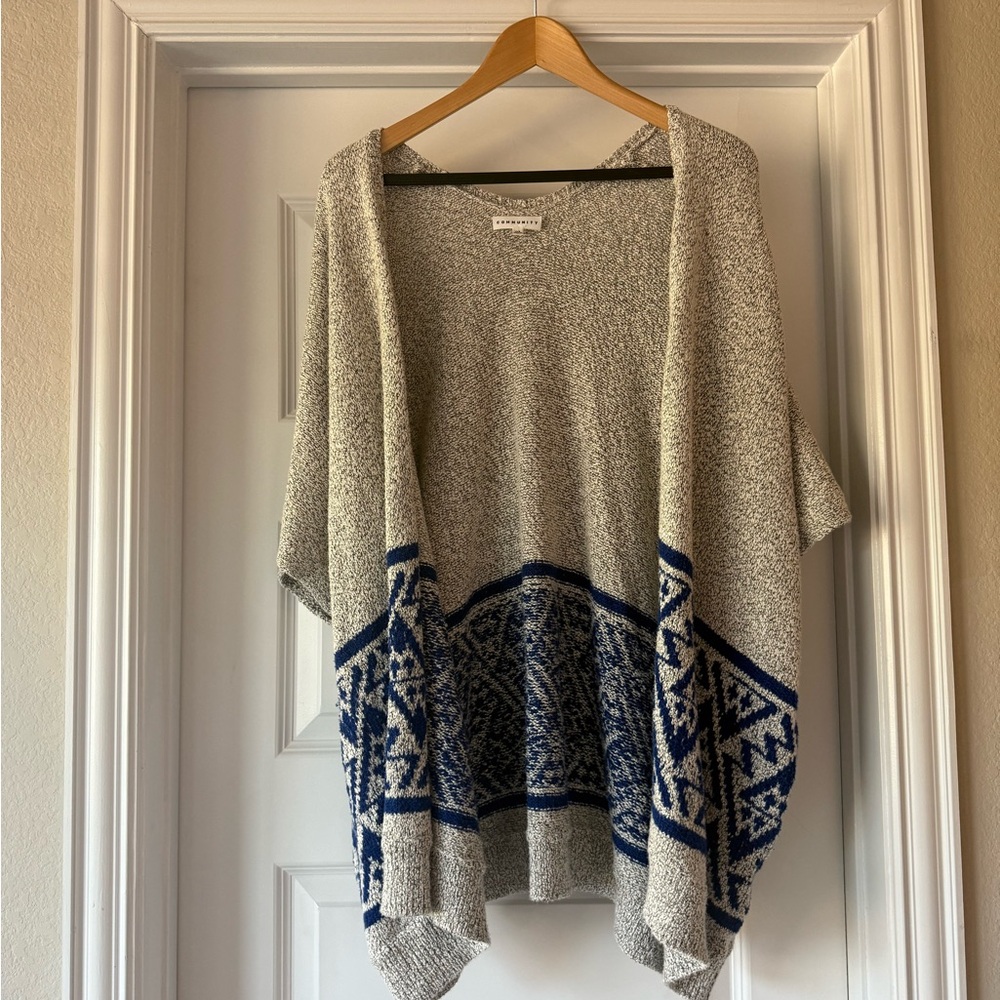 Aritzia - Community Gray and Blue Women's Poncho
